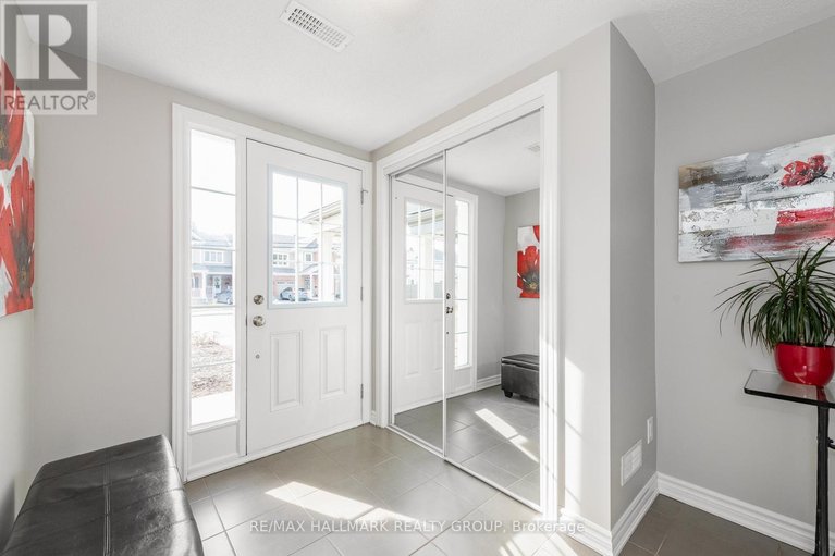 29586144/1891-maple-grove-road/stittsville-north/ottawa/ontario/K2S1B9_6