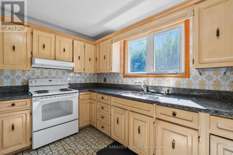 29032510/974-greenbriar-avenue/carleton-heights/ottawa/ontario/K2C0J7_22