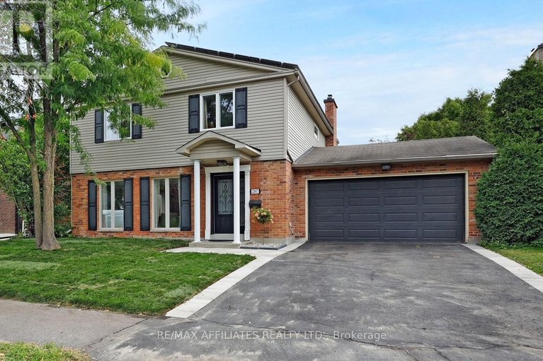 28820218/2347-briar-hill-drive/urbandale-acres/ottawa/ontario/K1H7A7_1