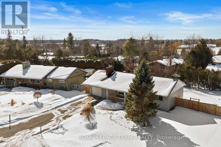 29381765/5286-hillcrest-drive/manotick-long-island-nicholls-island/ottawa/ontario/K4M1E9_33