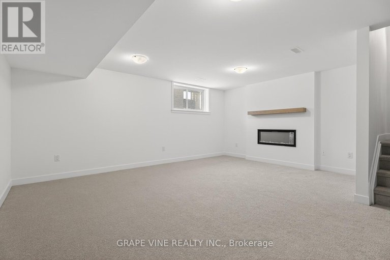 29267393/445-haresfield-court/riverside-southgloucester-glen/ottawa/ontario/K4M0B6_36