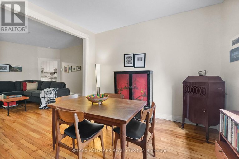 28774423/230-booth-street/west-centre-town/ottawa/ontario/K1R7J6_16