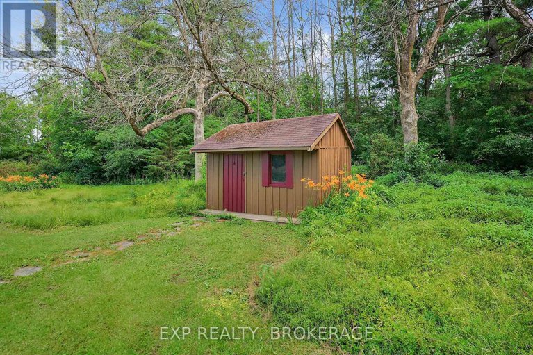 28599608/1500-blakeys-point-road/augusta-twp/augusta/ontario/K0E1T0_36