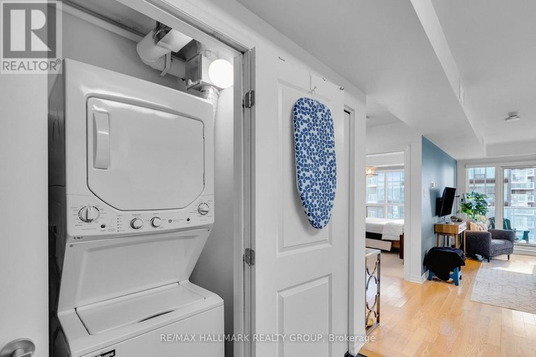 29564234/803-242-rideau-street/sandy-hill/ottawa/ontario/K1N0B7_26