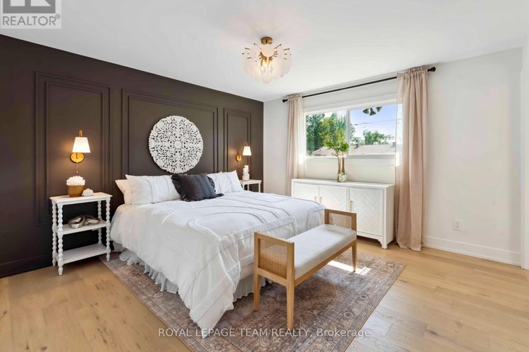 28439592/5282-hillcrest-drive/manotick-long-island-nicholls-island/ottawa/ontario/K4M1E9_16