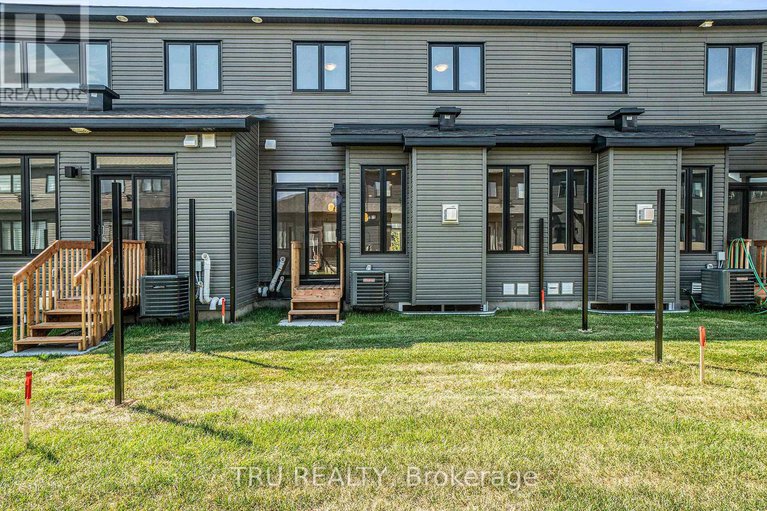 28864704/941-cologne-street/embrun/russell/ontario/K0A1W0_22