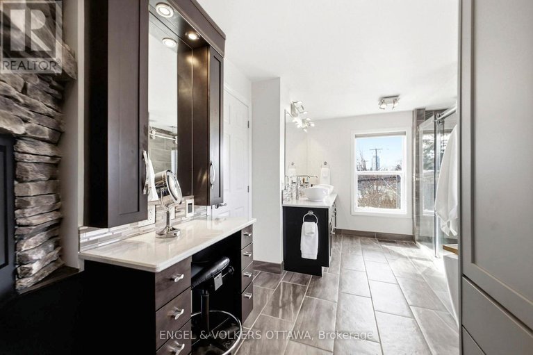 29578726/72-smirle-avenue/ottawa-west/ottawa/ontario/K1Y0S3_23