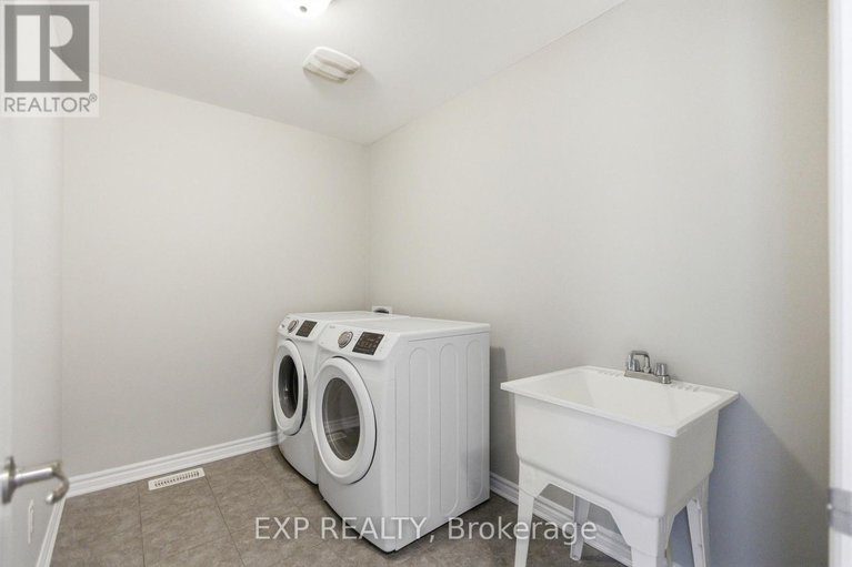 29644619/652-continental-avenue/emerald-meadowstrailwest/ottawa/ontario/K2V0R1_27