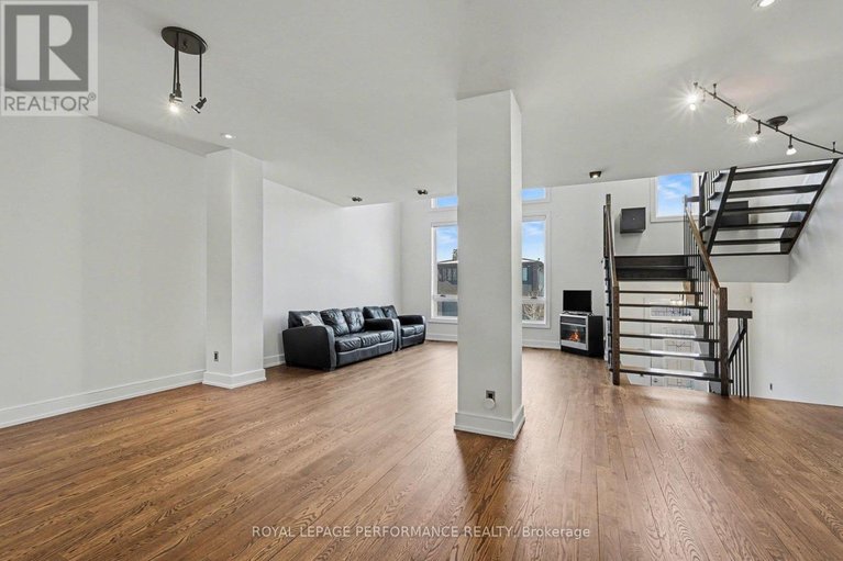 29515520/805-kingsmere-avenue/mckellar-heightsglabar-park/ottawa/ontario/K2A3J8_6