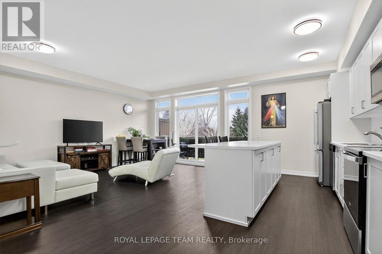 29131586/c-225-citiplace-drive/merivale-industrial-parkcitiplace/ottawa/ontario/K2E0C5_9