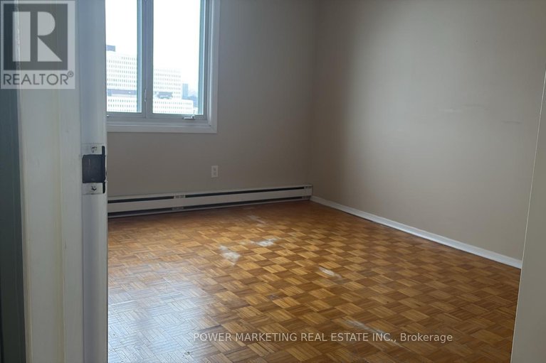 28237251/1604-158b-mcarthur-avenue/vanier/ottawa/ontario/K1L8E7_4