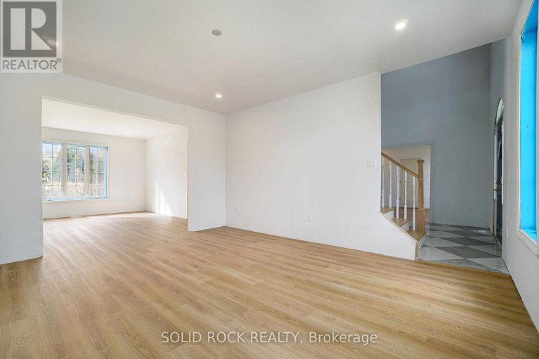 29072177/9248-smith-road/north-grenville-twp-kemptville-south/north-grenville/ontario/K0G1T0_5