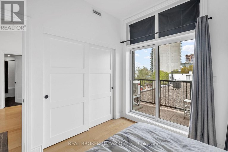 28563383/304-101-pinhey-street/hintonburg/ottawa/ontario/K1Y1T7_19