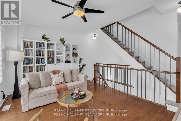 29413273/d-124-guigues-avenue/lower-townbyward-market/ottawa/ontario/K1N5H7_24