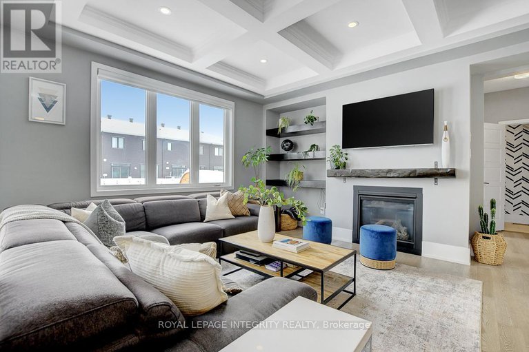 29416523/129-reliance-ridge/emerald-meadowstrailwest/ottawa/ontario/K2V0R3_17