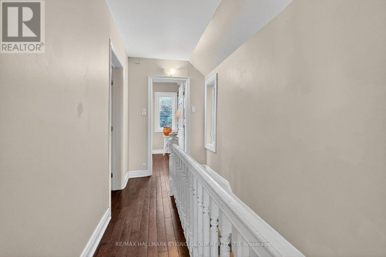 29121974/1762-scott-street/ottawa-west/ottawa/ontario/K1Y2N6_27