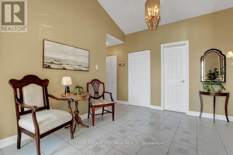 28874659/124-post-road/glencairnhazeldean/ottawa/ontario/K2L1L2_7