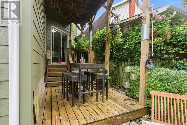 29578726/72-smirle-avenue/ottawa-west/ottawa/ontario/K1Y0S3_15