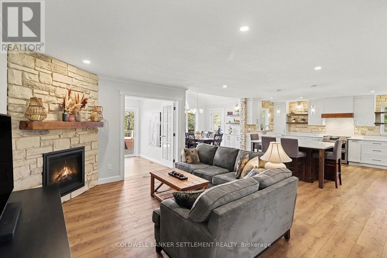 29654962/135-barr-place/drummondnorth-elmsley-north-elmsley-twp/drummondnorth-elmsley/ontario/K7H3C7_10