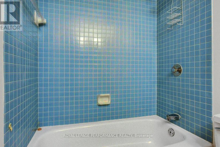 28711300/404-415-greenview-avenue/britannia/ottawa/ontario/K2B8G5_24