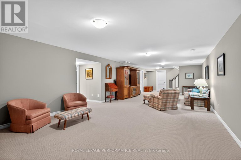 28914598/88-des-rails-street/town-of-rockland/clarence-rockland/ontario/K4K0K2_31