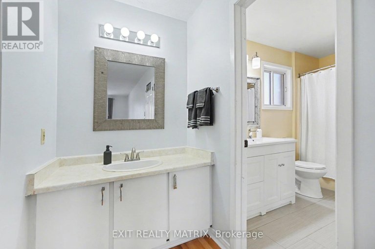 29667143/1583-sunview-drive/orleanssunridge/ottawa/ontario/K1C5A6_25