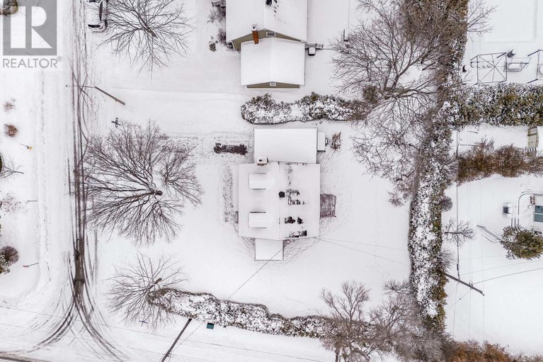 29250126/224-wilshire-avenue/courtland-park/ottawa/ontario/K2C0E5_25