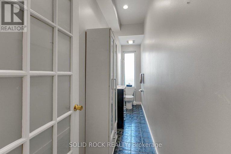 28616919/541-besserer-street/sandy-hill/ottawa/ontario/K1N6C6_9