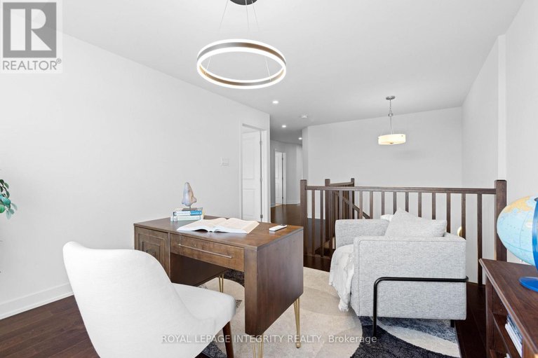 28913277/107-heirloom-street/riverside-southgloucester-glen/ottawa/ontario/K4M0L3_21
