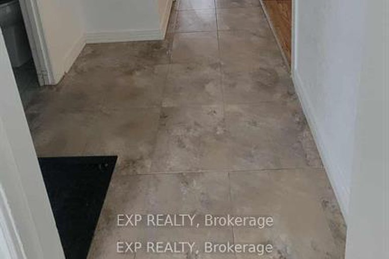 28390177/149-crerar-avenue/carlington/ottawa/ontario/K1Z7P4_13