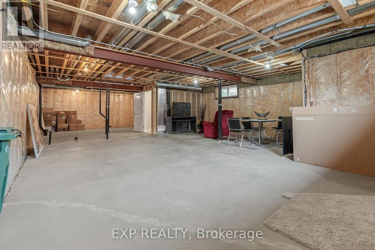 28811431/25-stanhope-court/stonebridge/ottawa/ontario/K2J6S2_42