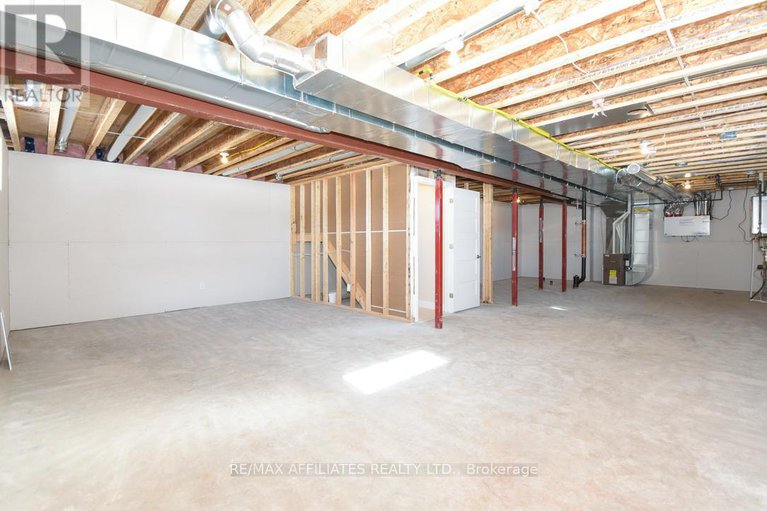 27952006/628-geneva-crescent/embrun/russell/ontario/K0A1W0_21
