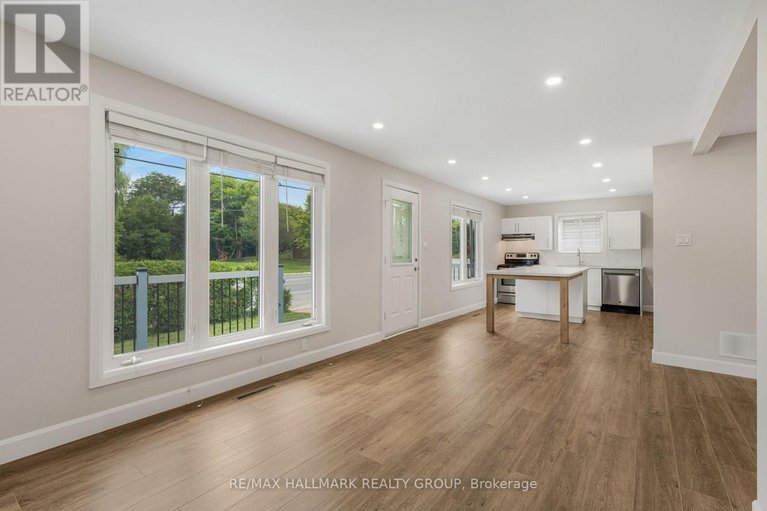 29232998/3900-champlain-road/clarencerockland-twp/clarence-rockland/ontario/K0A1E0_6