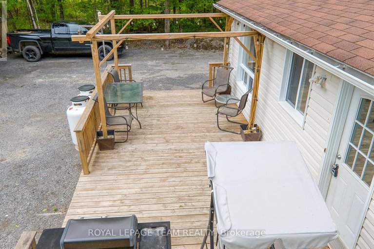 28363594/285-drummond-11-concession/drummond-n-elmsley-drummond-twp/drummondnorth-elmsley/ontario/K7C0C5_16