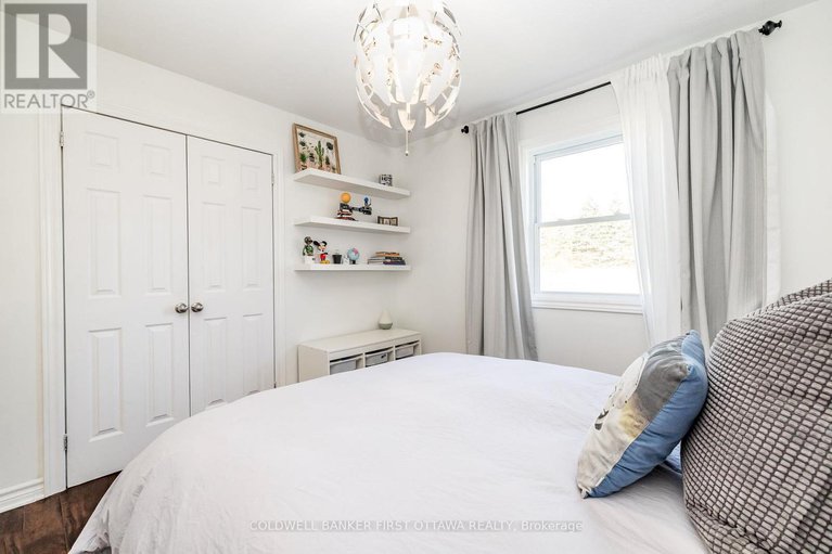 29050103/100-manion-heights-crescent/huntley-ward-south-west/ottawa/ontario/K0A1L0_37