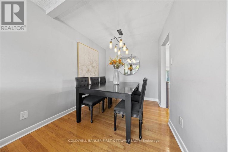 29487497/13-edgebrook-road/lynwood-village/ottawa/ontario/K2H6C2_20