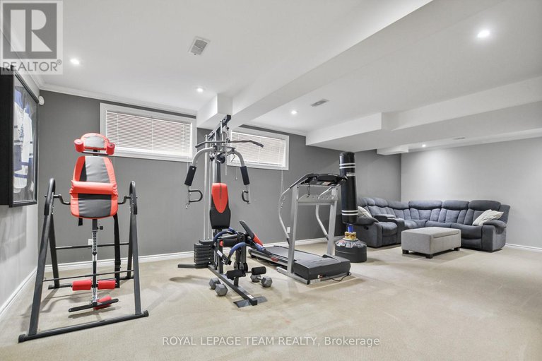 28349610/124-versilia-drive/barrhaven-east/ottawa/ontario/K2G7E2_35