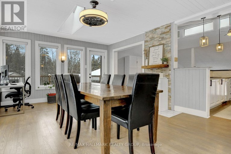 29496825/131-delaney-drive/huntley-ward-south-west/ottawa/ontario/K0A1L0_16