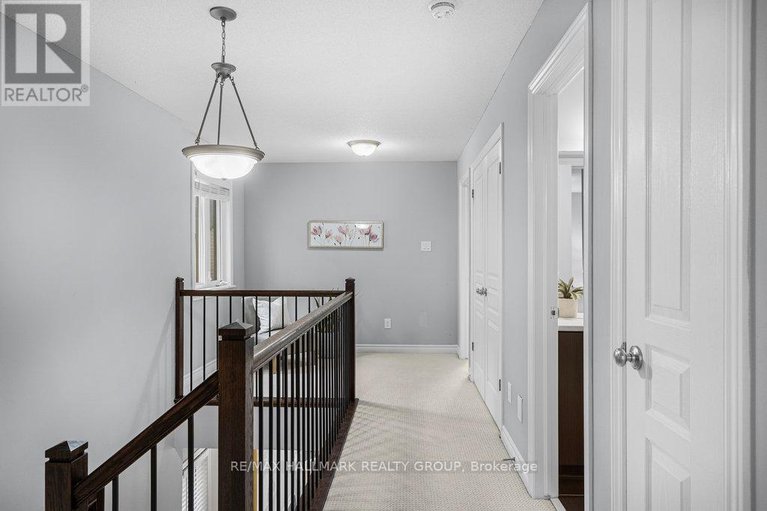28361267/107-nutting-crescent/riverside-southgloucester-glen/ottawa/ontario/K4M0C3_35