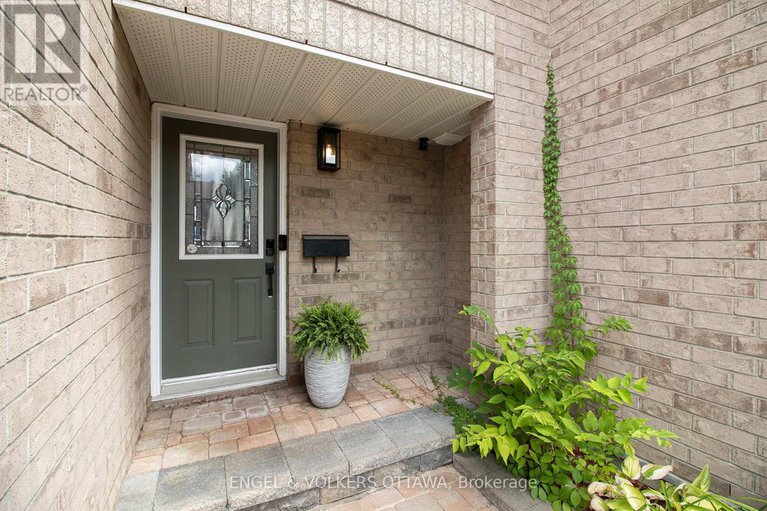 28762667/2047-dorima-street/avalon-east/ottawa/ontario/K4A4E8_3