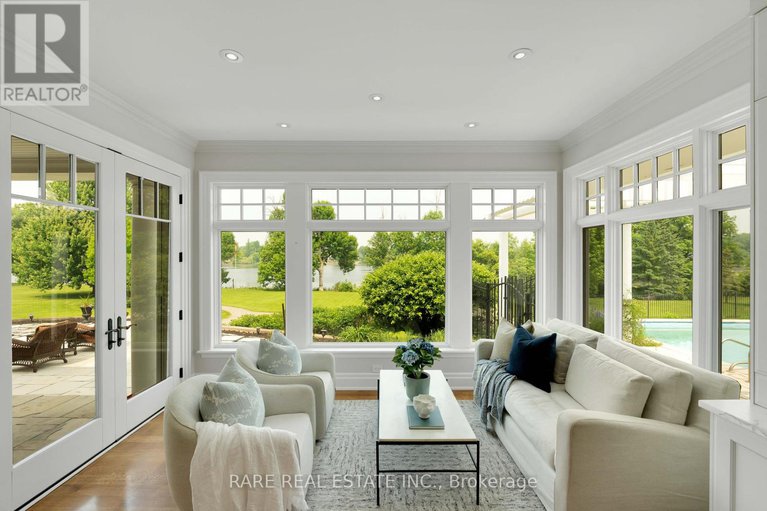 28517332/6029-rideau-valley-drive-n/manotick-south-to-roger-stevens/ottawa/ontario/K4M1B3_21