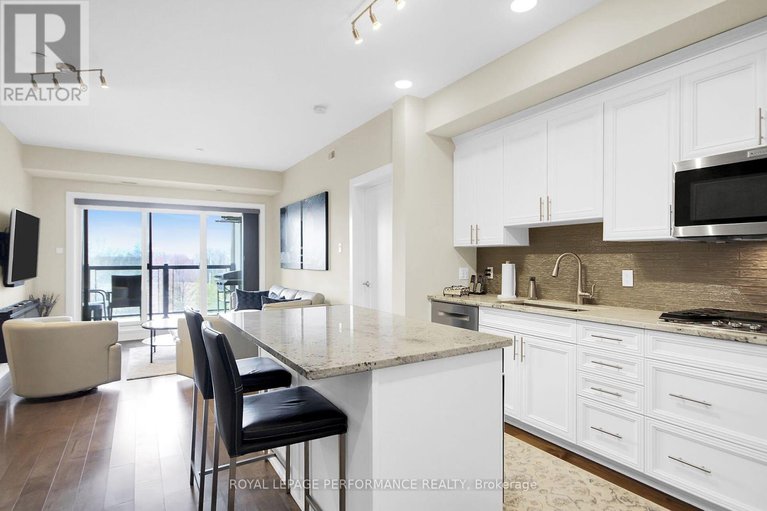 29610198/408-615-longfields-drive/longfields/ottawa/ontario/K2J6J3_19