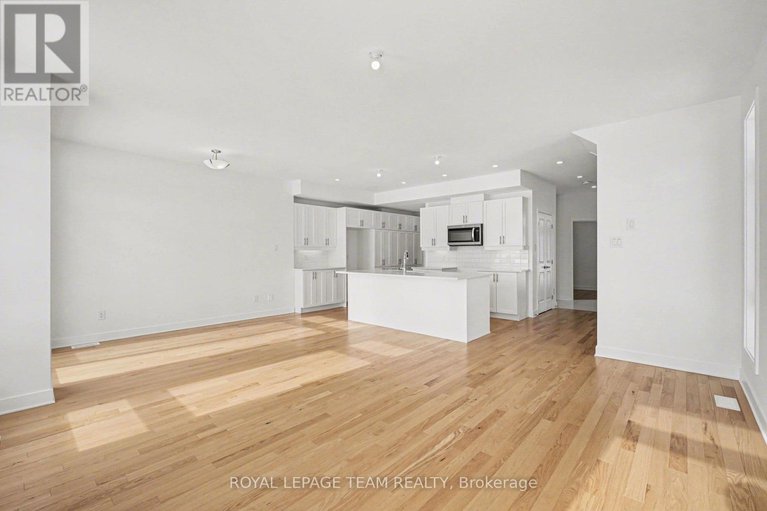 29401225/329-whitham-crescent/kemptville/north-grenville/ontario/K0G1J0_8