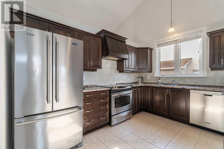 28975992/161-opale-street/town-of-rockland/clarence-rockland/ontario/K4K0G3_14