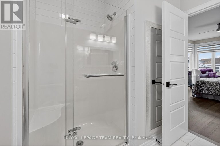 29480858/98-kayenta-street/remainder-of-stittsville-area/ottawa/ontario/K2S2K9_32