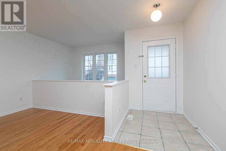 28229768/246-gershwin/westcliffe-estates/ottawa/ontario/K2H1G5_2