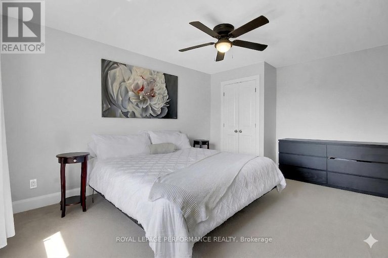 29638875/110-1770-cabaret-lane/fallingbrookpineridge/ottawa/ontario/K4A2G1_24