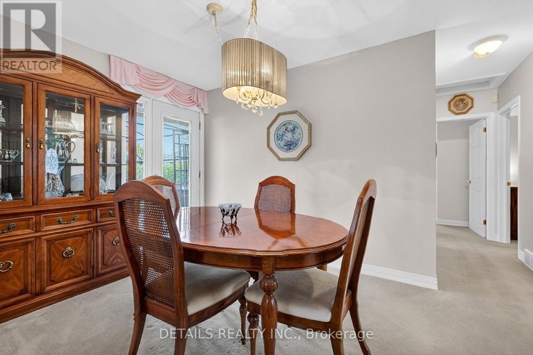 29077248/1031-connaught-avenue/queensway-terrace-north/ottawa/ontario/K2B5N2_14