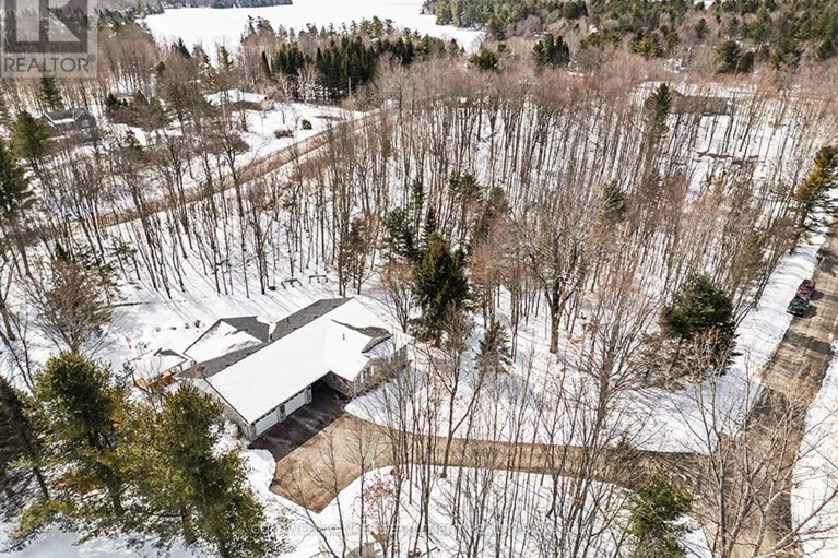 29541337/153-mclaren-drive/drummondnorth-elmsley-north-elmsley-twp/drummondnorth-elmsley/ontario/K7H0H1_4