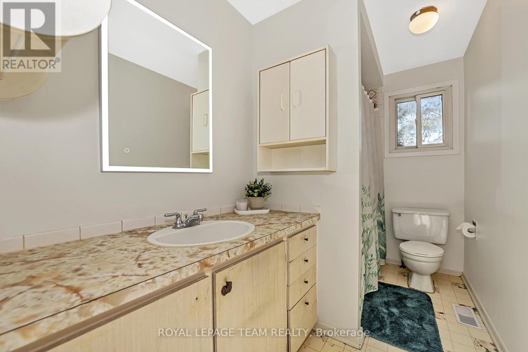28935991/10-31-malvern-drive/pheasant-run/ottawa/ontario/K2J1M8_27
